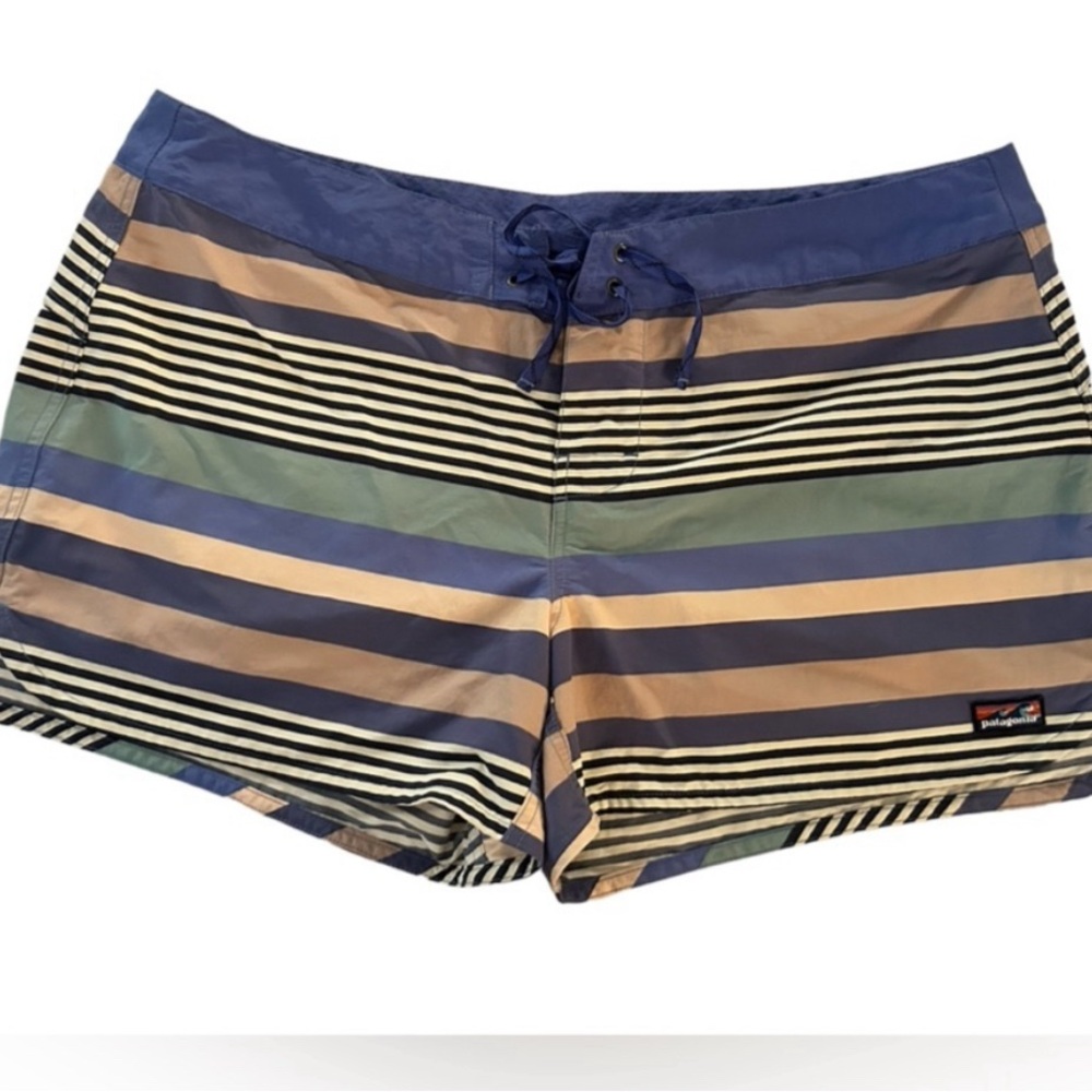Patagonia Wavefarer Board Shorts 5" Women’s Blues Tans Sage Stripes PLUS Size 20